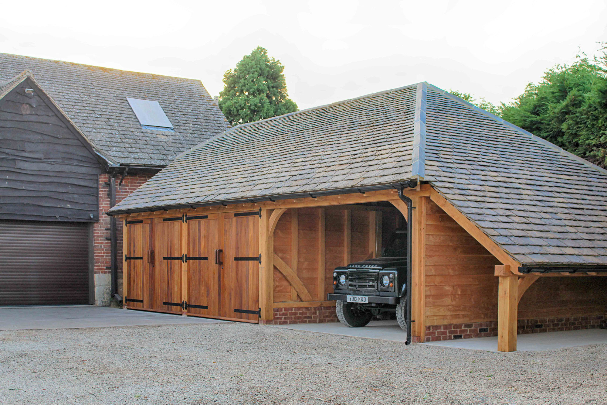 Hipped Roof In 3 Bay Garage